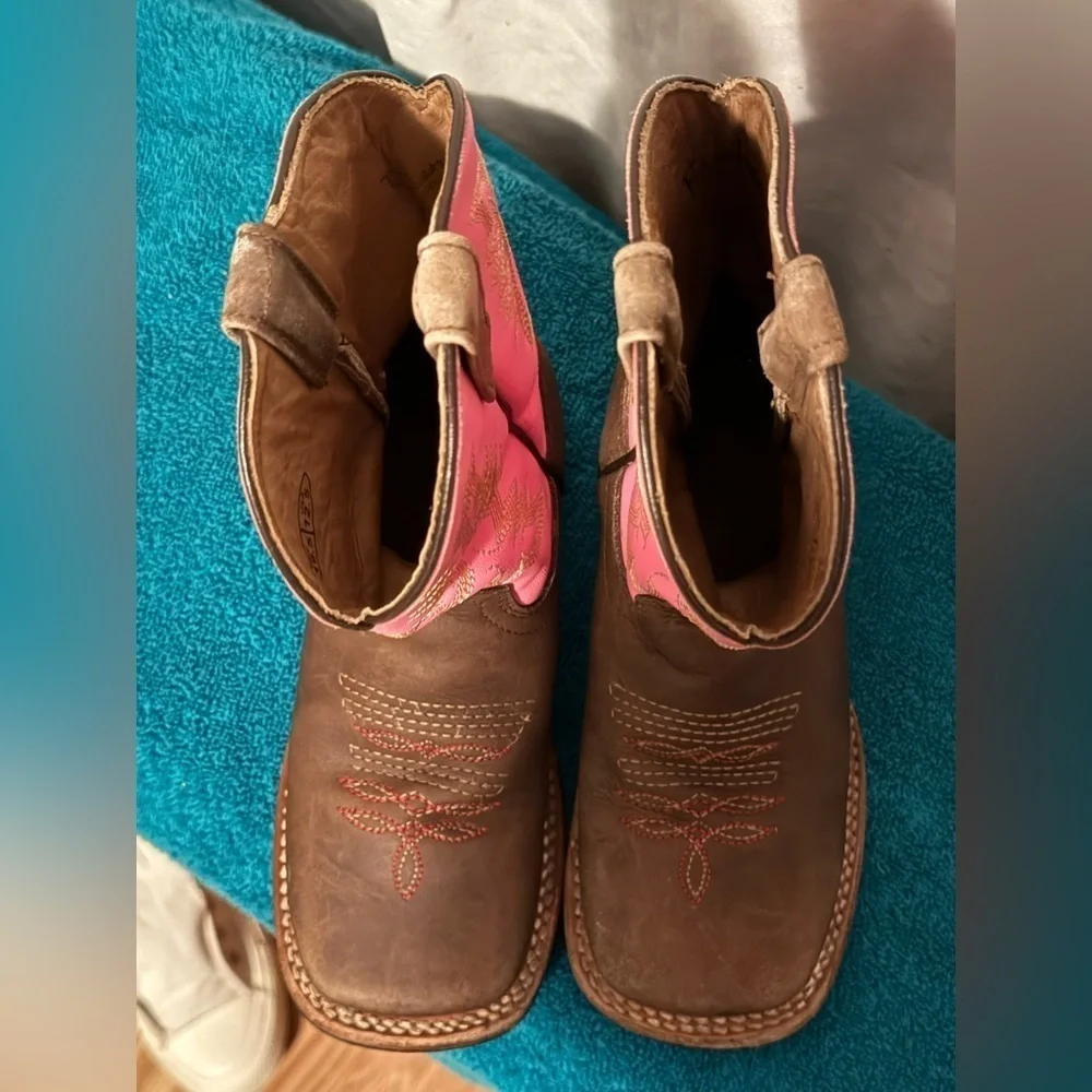 Ranchers Kids Sz 12.5 Original Leather Cowgirl Boots Straight From Texas!